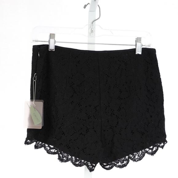 Forever 21 Lace Shorts Black Size Small/Medium - Picture 2 of 7
